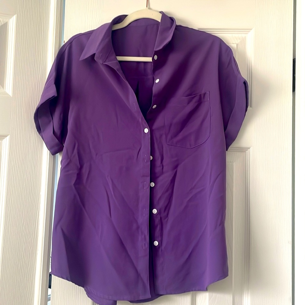 Short sleeve button down - purple